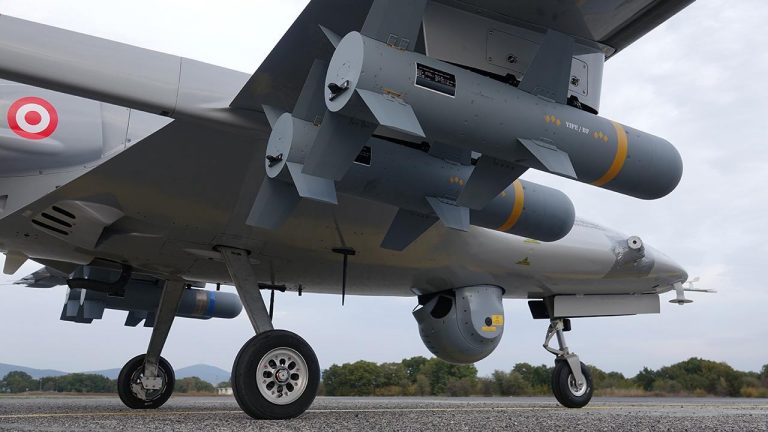 Suriye’nin kuzeyinde ve Irak’ta 12 terörist etkisiz hale getirildi