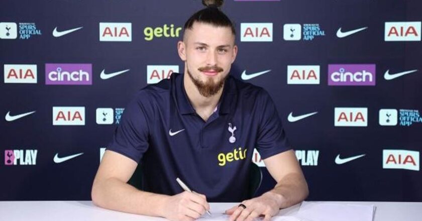 Romanya Cap Radu Dragusin sezonu Tottenham’da kapattı!