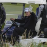 Protestolar devam ederken Trump İskoçya’da golf oynadı