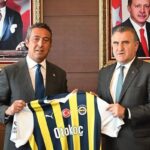 Kerim çomoğlu’dan “Fenerbahce ve” Sosyal İlişkiler ve Yapının GSB’si “yapısı”.