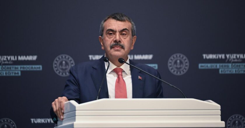 “Yoğunlaştırılmış yabancı dilin uygulanmasını genişleteceğiz”