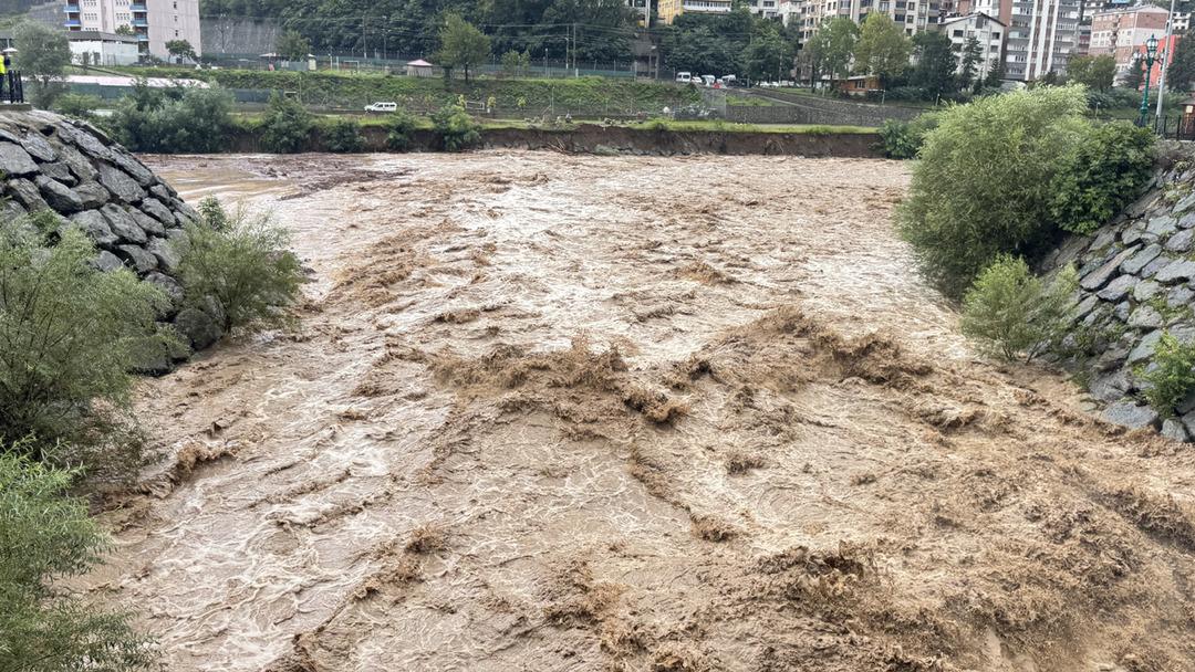 Rize Nightmare Lives! Köprü ve yol çöktü, Ayder Plateau Road ulaşım için kapatıldı ... Meteoroloji 6'dan kritik uyarı