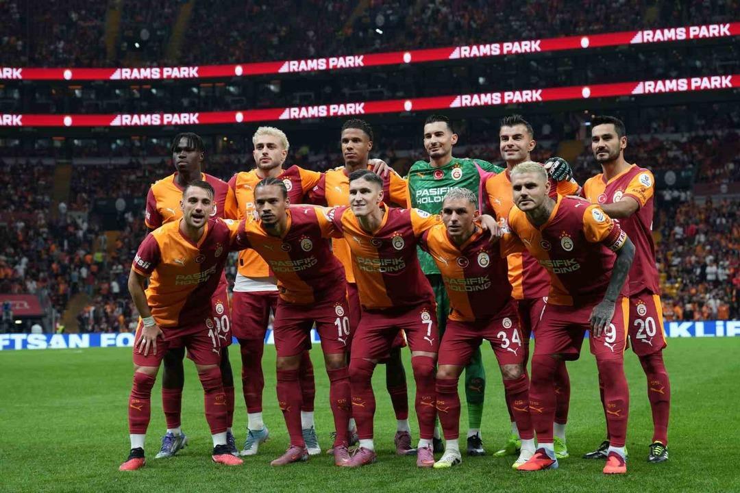 Galatasaray Süper Lig'deki zaferlerini sürdürüyor! İnanması zor ... 4