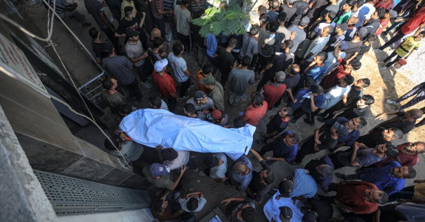 Son 3 hafta boyunca Gazze’de öldürülen İsrail ordusunun saldırılarında 1100 Filistinli öldü