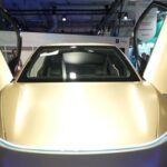 Tesla’nın Otonom Cybercab’ı Tanıtıldı